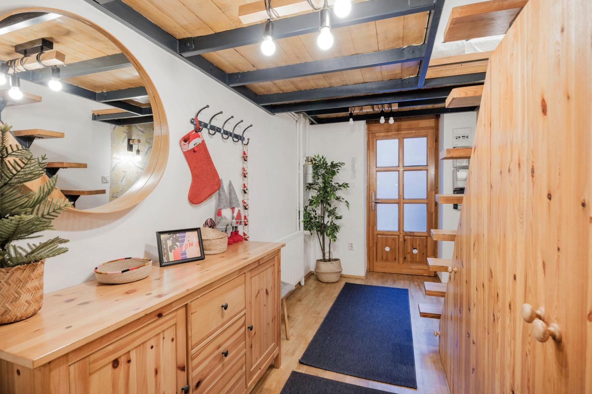 Lejlighed Wellness Wonderland: Garden, Sauna, Jacuzzi In Cbd Budapest