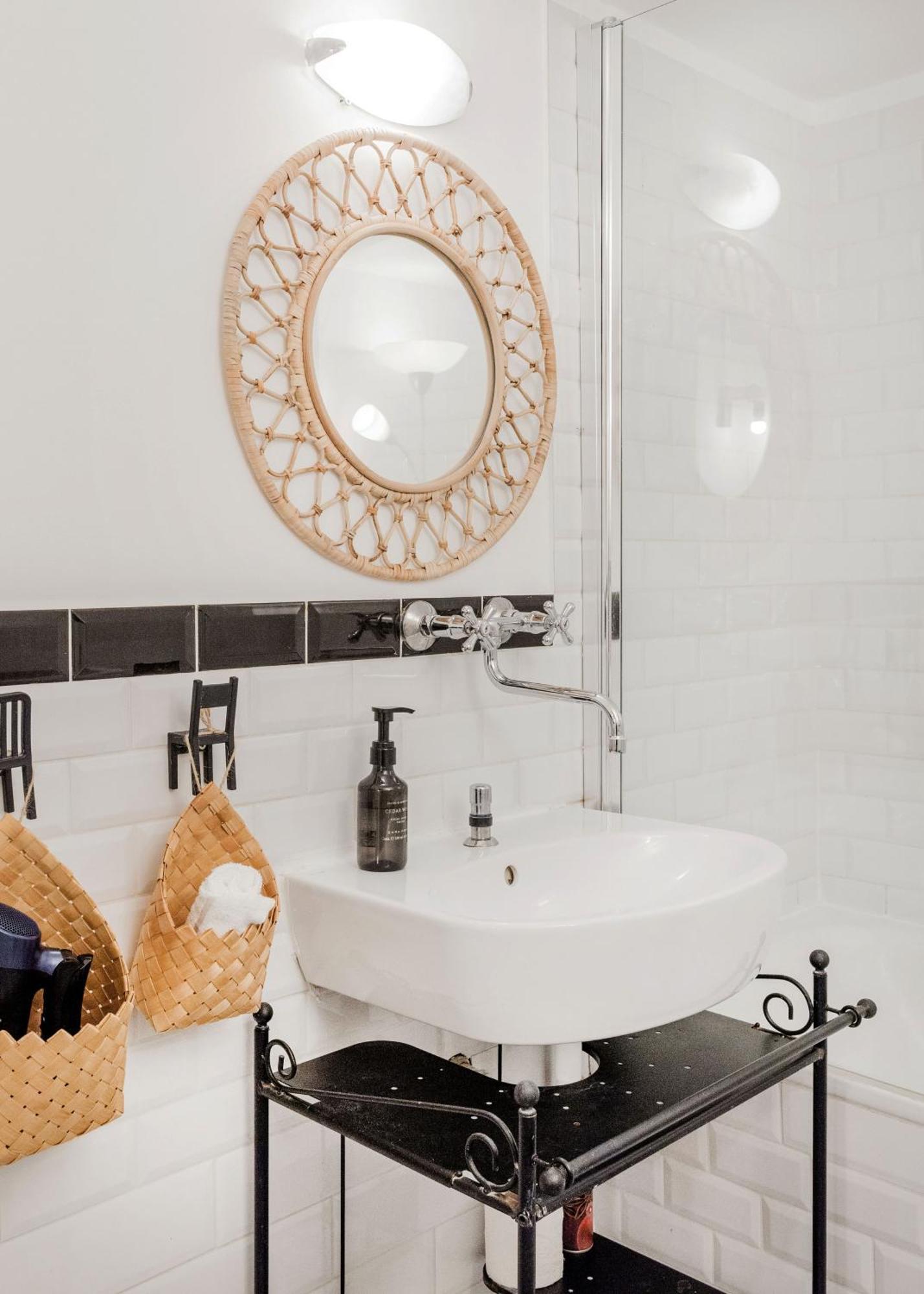 Wellness Wonderland: Garden, Sauna, Jacuzzi In Cbd Lejlighed *